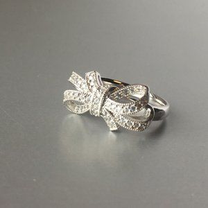 Darling Bow Ring Feminine Sparkling Zirconia Costume Jewelry SW 925 ZC